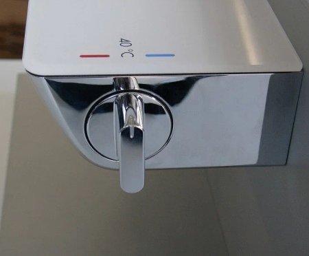 Смеситель для душа Hansgrohe Ecostat Select 13111400 с термостатом Белый Хром 