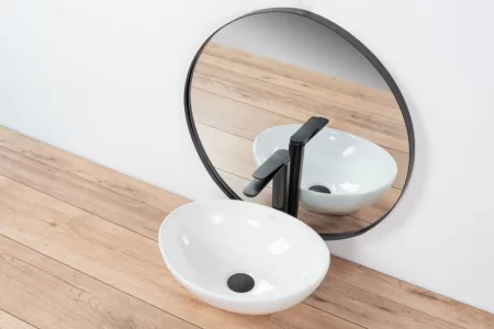 Смеситель для раковины без донного клапана Rea Creek REA-B8404 