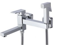 Гигиенический душ со смесителем и изливом D-Lin D181201, хром