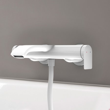 Смеситель Hansgrohe Vivenis 75420700 для ванны с душем, матовый белый 