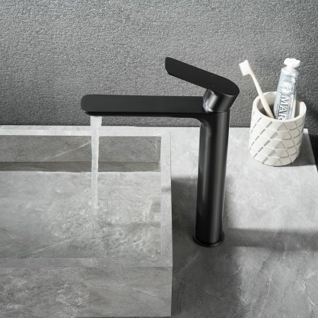 Смеситель для раковины Black&White Universe UK8302B 8302BUK Черный матовый 