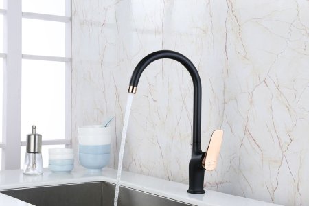 Смеситель для кухни Lemark Bronx (LM3705BLR) 