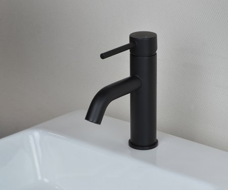 Смеситель для раковины Bronze de Luxe Scandi 1451B Черный матовый 
