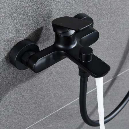 Смеситель для ванны Black&White Universe UK8303B 8303BUK Черный матовый 