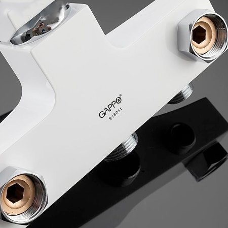 Смеситель для ванны Gappo G07 G2207-7 универсальный Белый Хром 