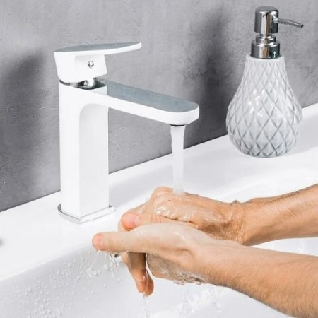 Смеситель для раковины Gappo G83 G1083-8 Белый Хром 