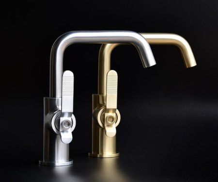 Смеситель для раковины Bronze de Luxe 1760'S 1178CG Золото матовое 