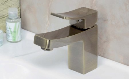 Смеситель WasserKRAFT Exter 1603 для раковины, светлая бронза 