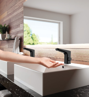 Смеситель для раковины Deante HIACYNT BQH_N29V чёрный матовый 