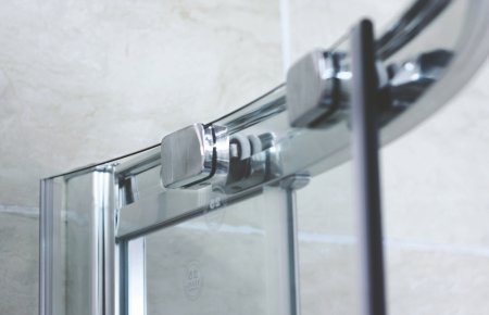 Душевой уголок Cezares Pratico R 1 90 C Cr + трап в подарок 