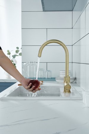 Смеситель Paulmark Essen Es213211-BR для кухонной мойки, бронза 