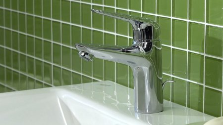Смеситель Hansgrohe Novus 71030000 для раковины 