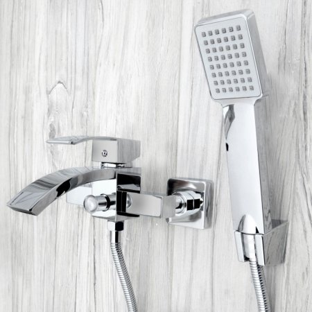 Смеситель для ванны Rea Enzo REA-B0223 