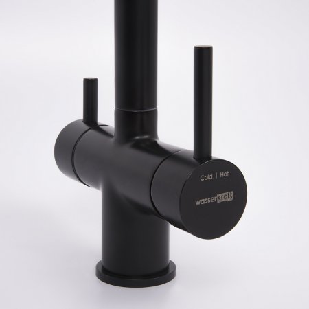 Смеситель WasserKRAFT A8367 для кухонной мойки, черный 