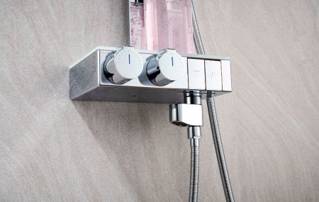 Душевая система Black&White Universe U7855 78550U с термостатом Хром 