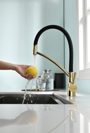 Смеситель Paulmark Siegen Si213111-G для кухонной мойки, золото 