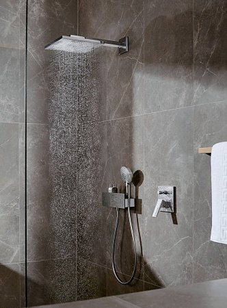 Смеситель Hansgrohe Metropol 32545670 для ванны черный 
