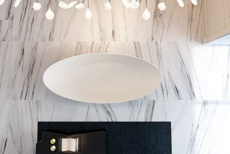 Акриловая ванна ABBER AB9333Gold 