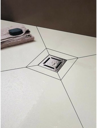 Душевой трап Berges Platz Norma 150x150 090059 с решеткой Хром матовый 