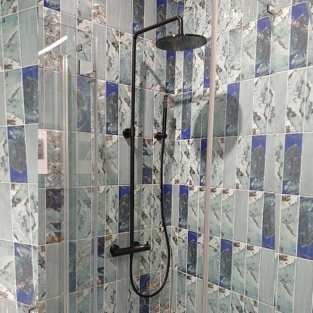 Душевая система Paini Cox 78PZ689THTT с термостатом Черная матовая 