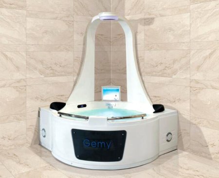 Акриловая ванна Gemy G9070 O 