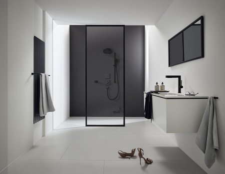 Душевой гарнитур Hansgrohe Vernis Blend Vario 26422670 Черный матовый 