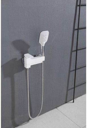 Cмеситель для ванны ViEiR V393531-F Белый 