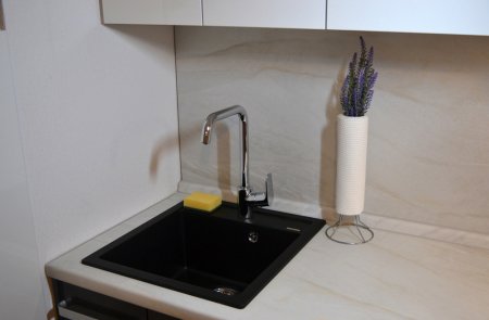 Смеситель Hansgrohe Focus M41 31822000 для кухонной мойки, хром 