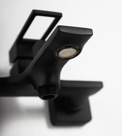 Смеситель для ванны BelBagno Luce LUC-VAS-NERO Черный матовый 