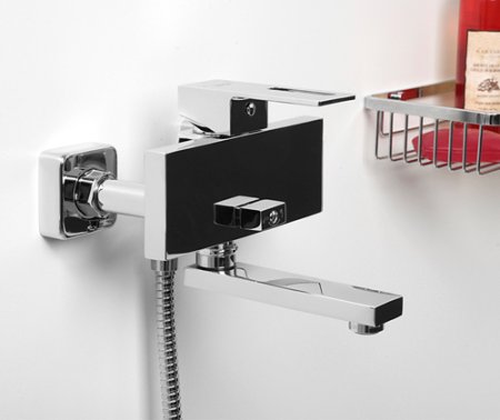 Смеситель WasserKRAFT Alme 1501 для ванны с душем 