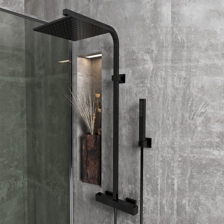 Душевая система Paini Dax-R 84PQ689TH Черная глянцевая 