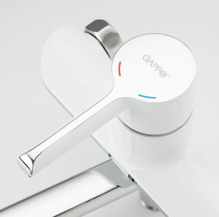 Смеситель для ванны Gappo G03-8 G2203-8 универсальный Белый Хром 