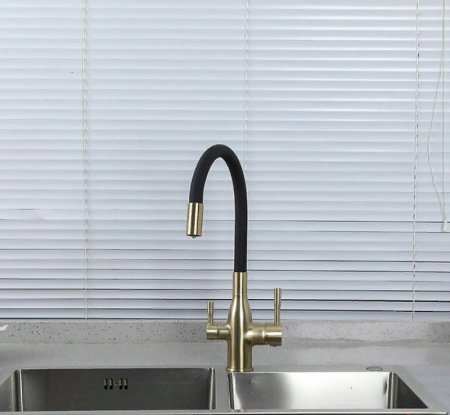 Смеситель для кухни Frap H69 F4396-3 Сатин золотой Черный 