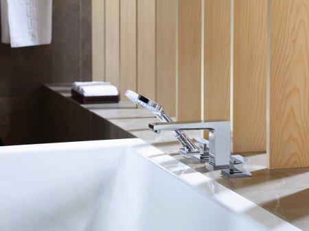 Смеситель Hansgrohe Metropol 32552000 на борт ванны на 4 отверстия 