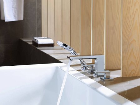 Смеситель Hansgrohe Metropol 32552000 на борт ванны на 4 отверстия 