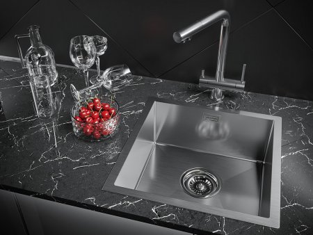 Мойка кухонная Paulmark Aller PM904444-BS брашированная нержавеющая сталь 