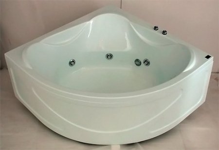 Акриловая ванна Bas Риола 135x135 см с гидромассажем 