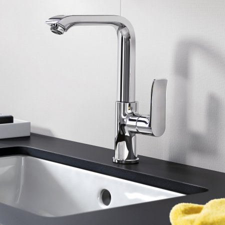 Смеситель Hansgrohe Metris 31081000 для раковины 