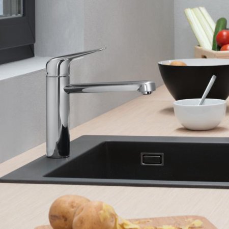 Смеситель Hansgrohe Focus M42 71804000 для кухонной мойки, хром 