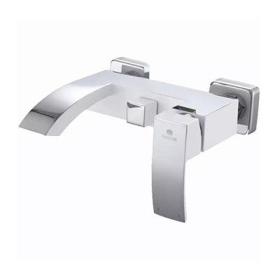 Смеситель для ванной Ganzer Leon GZ25032F Белый / Хром 