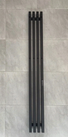 Полотенцесушитель электрический GROIS Quartet GR-125 180х1500 мм. П3 RAL 9005 R черный матовый 