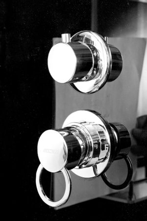 Душевая кабина Deto B09S LED BLACK 