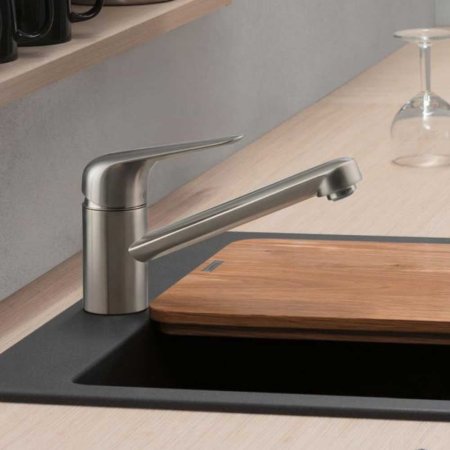 Смеситель Hansgrohe Focus M42 71808800 для кухонной мойки, сталь 