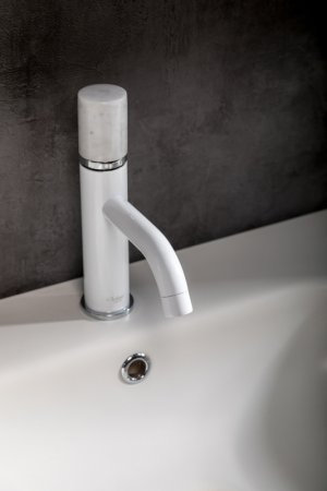 Смеситель для раковины Boheme Stick 121-W-MR-WHITE Белый 