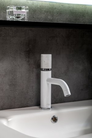 Смеситель для раковины Boheme Stick 121-W-MR-WHITE Белый 