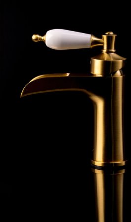 Смеситель для раковины Boheme Vogue 201 Бронза 