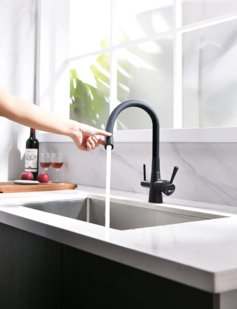 Смеситель для кухни Lemark Comfort с подключением к фильтру с питьевой водой (LM3075BL) 