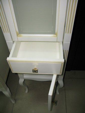 Шкаф пенал Opadiris Лаура 44 L Z0000006525 Белый с золотой патиной ручки Swarovski Золото 