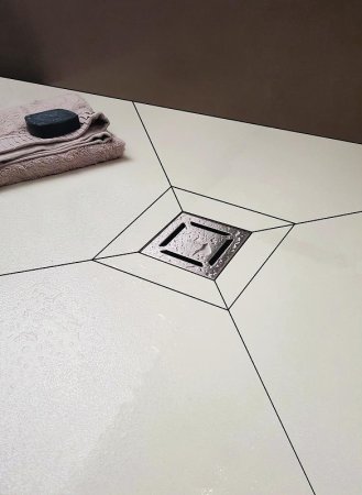 Душевой трап Berges Zentrum Norma 100x100 090462 с решеткой Хром матовый 