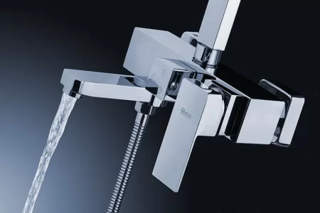 Душевая система 200 мм Rea Navaro REA-P0802 